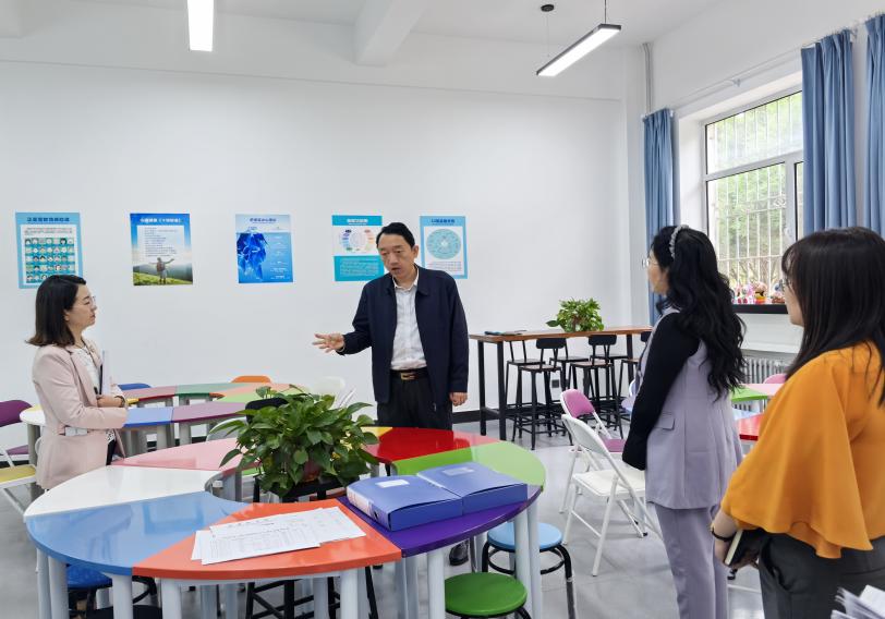 黨委副書記李岳深入心理咨詢中心調研指導，強調構建高質量教育咨詢服務體系